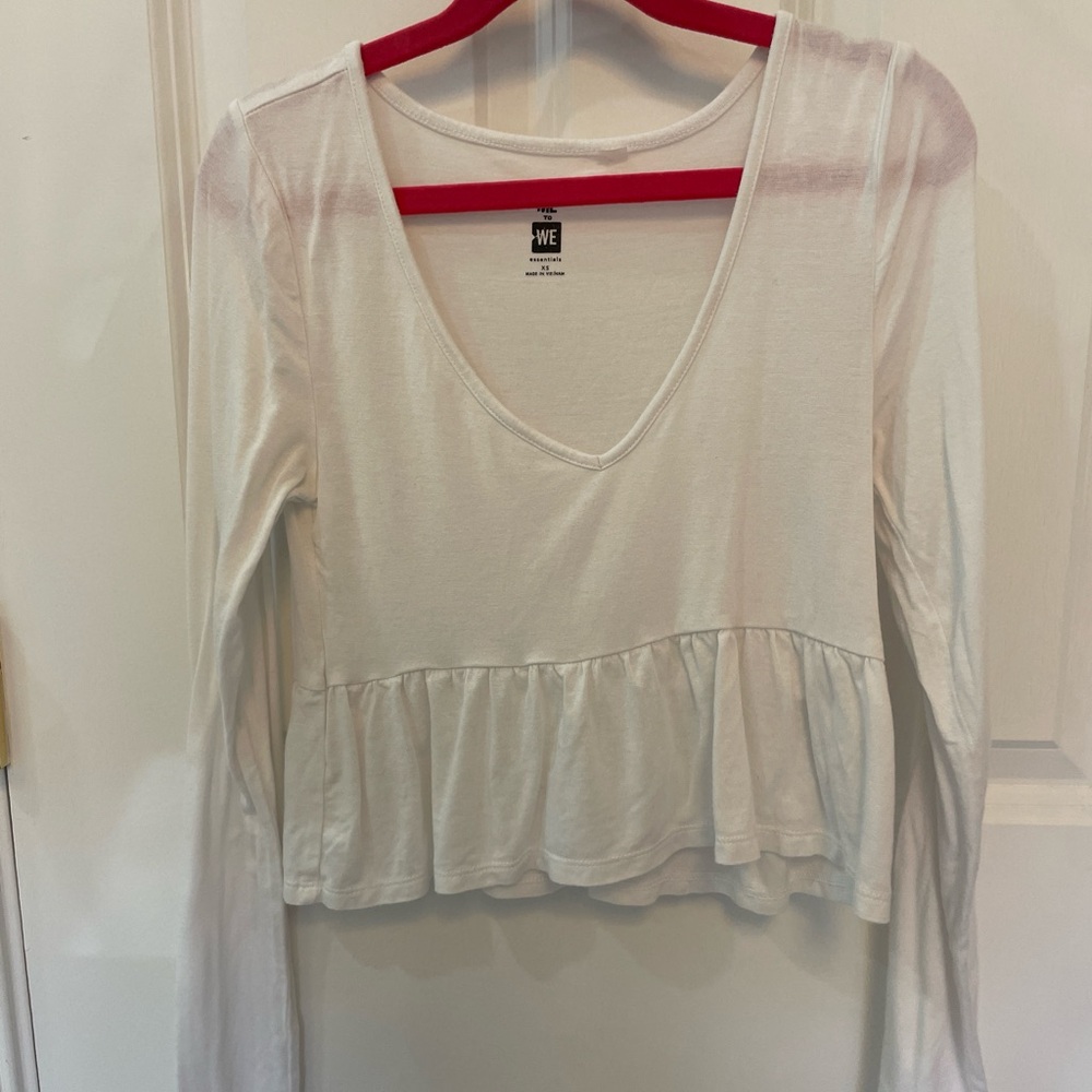 urban outfitters white v neck crop top